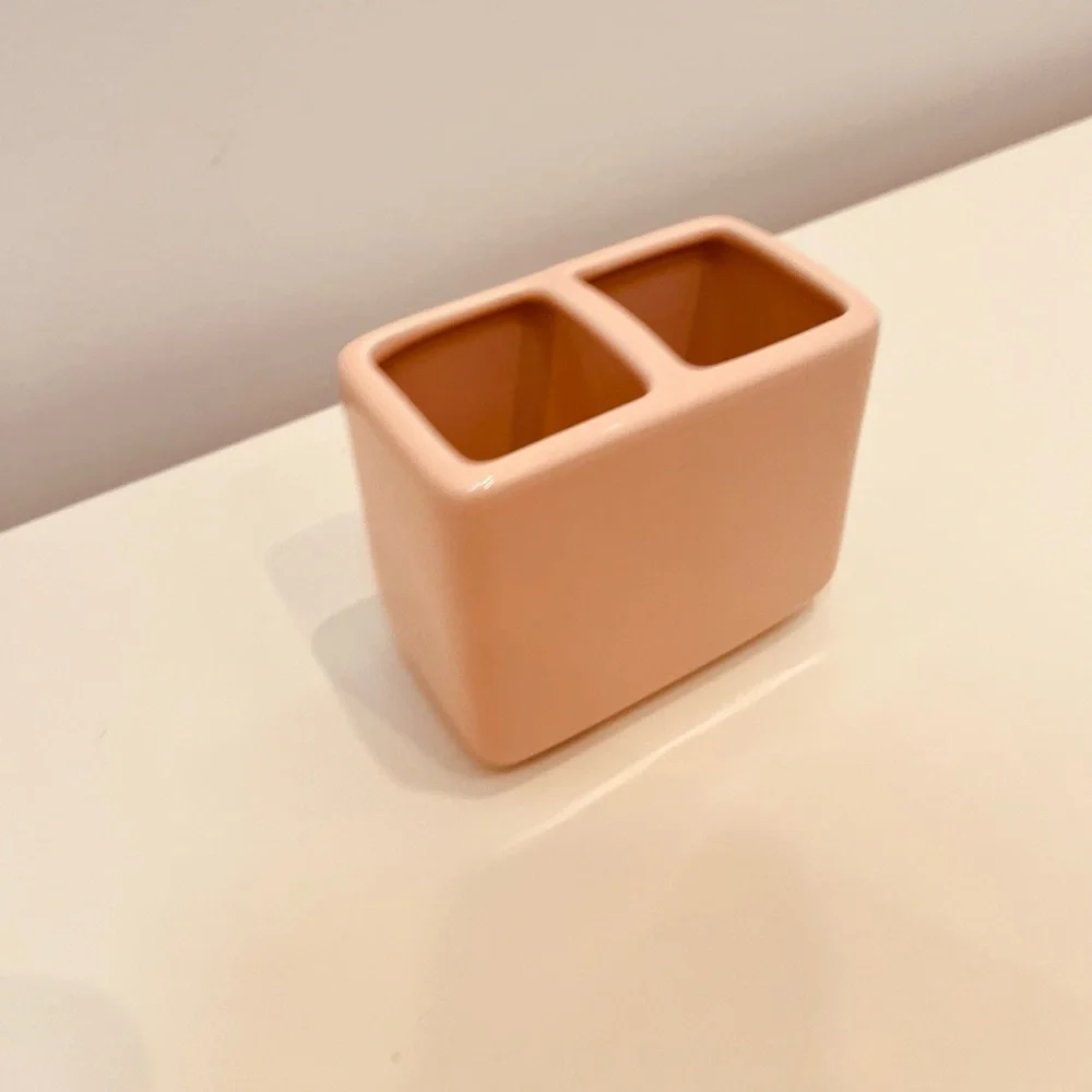 80’S‎ NOSTALGIC VINTAGE PINK TOOTHBRUSH HOLDER - EUC BARBIECORE VIBES BATHROOM